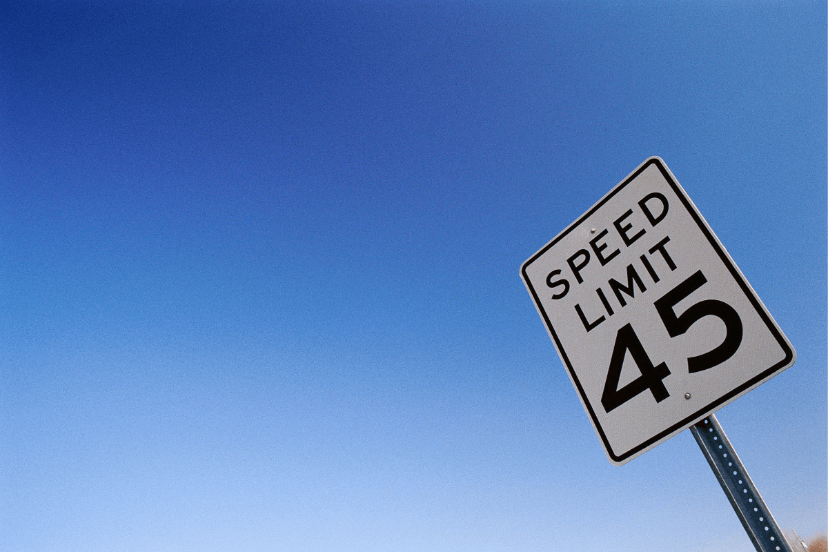 How Speed Limits Affect The Safety of Passengers in a Car Accident